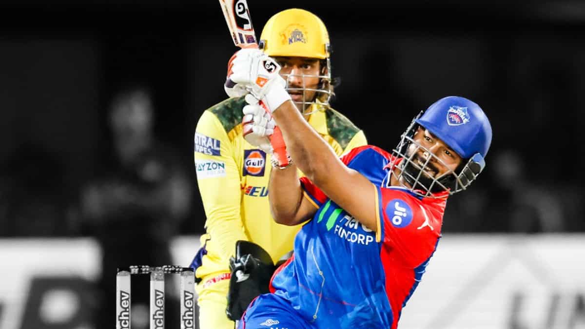 Ipl 2024 Watch Dc S Rishabh Pant Hits Trademark One Handed Six Against Csk Cricket News Ipl 2024 Watch Dc S Rishabh Pant Hits Trademark One Handed Six Against Csk Cricket News
