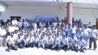 1500 Indian nationals to travel to Israel as construction workers this month
