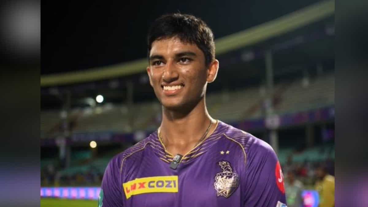 IPL 2024: KKR's Angkrish Raghuvanshi's Manchester United connection behind half-century celebration vs DC IPL 2024: KKR's Angkrish Raghuvanshi's Manchester United connection behind half-century celebration vs DC