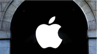 Apple anticipates major sales decline amidst investor concerns over AI integration in iPhones