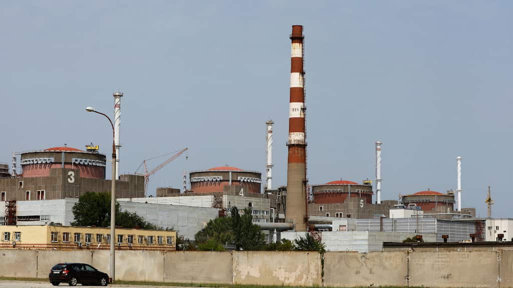 UN nuclear watchdog sets emergency meeting as Russia, Ukraine exchange barbs of drones over Zaporizhzhia