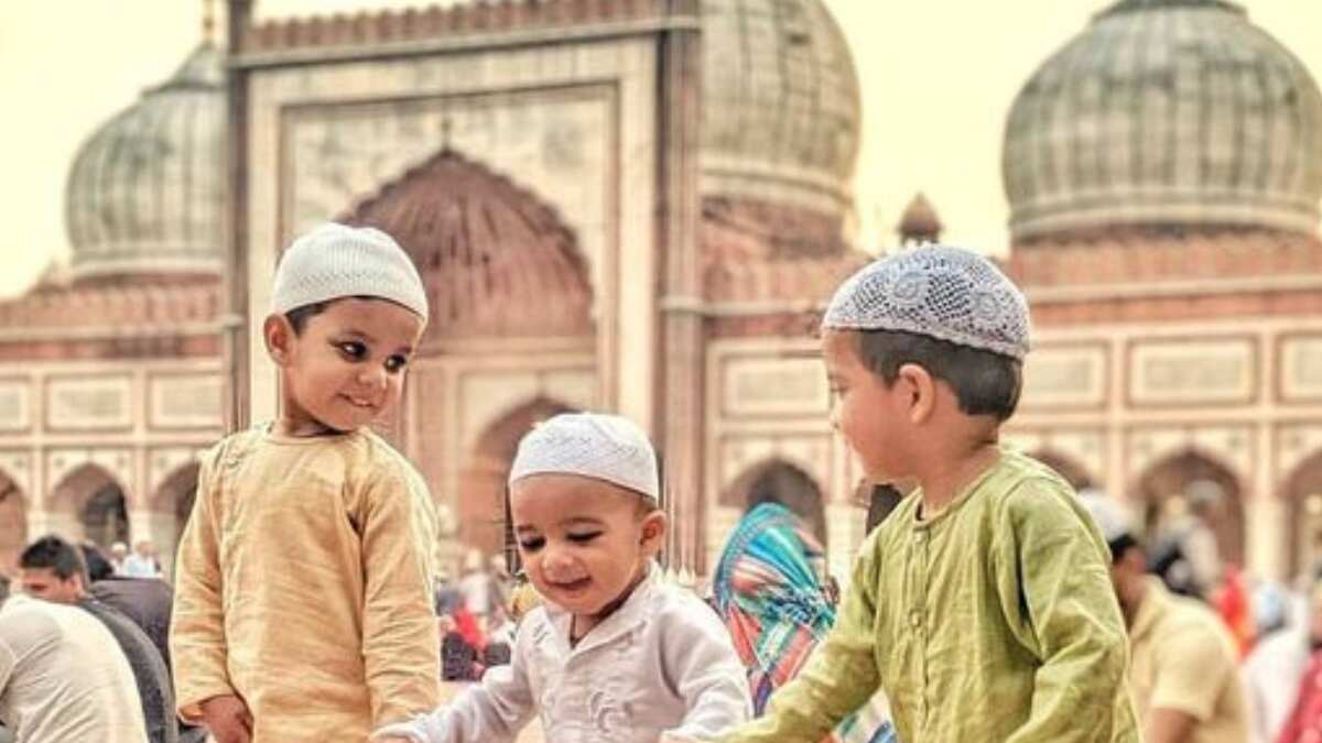 Eid-ul-Fitr 2024 live Moon Sighting: Check Date Time in India, UAE, Pakistan, Saudi Arabia, US, UK, Dubai - Vimarsana News