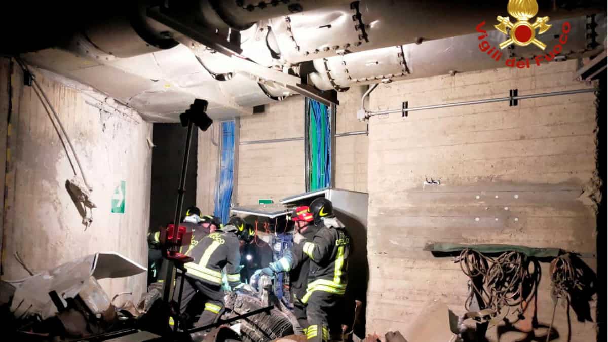 Three killed, four missing after explosion at Italian hydroelectric plant Three killed, four missing after explosion at Italian hydroelectric plant