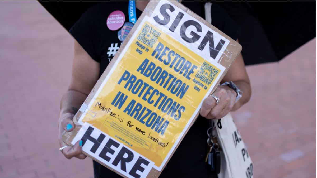 'Shame! Shame!': Arizona Republicans shut down attempts to repeal abortion ban 'Shame! Shame!': Arizona Republicans shut down attempts to repeal abortion ban