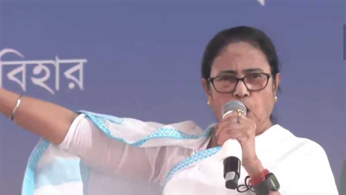 Kolkata horror: After staging rally, CM Mamata Banerjee writes to PM seeking stricter anti-rape law