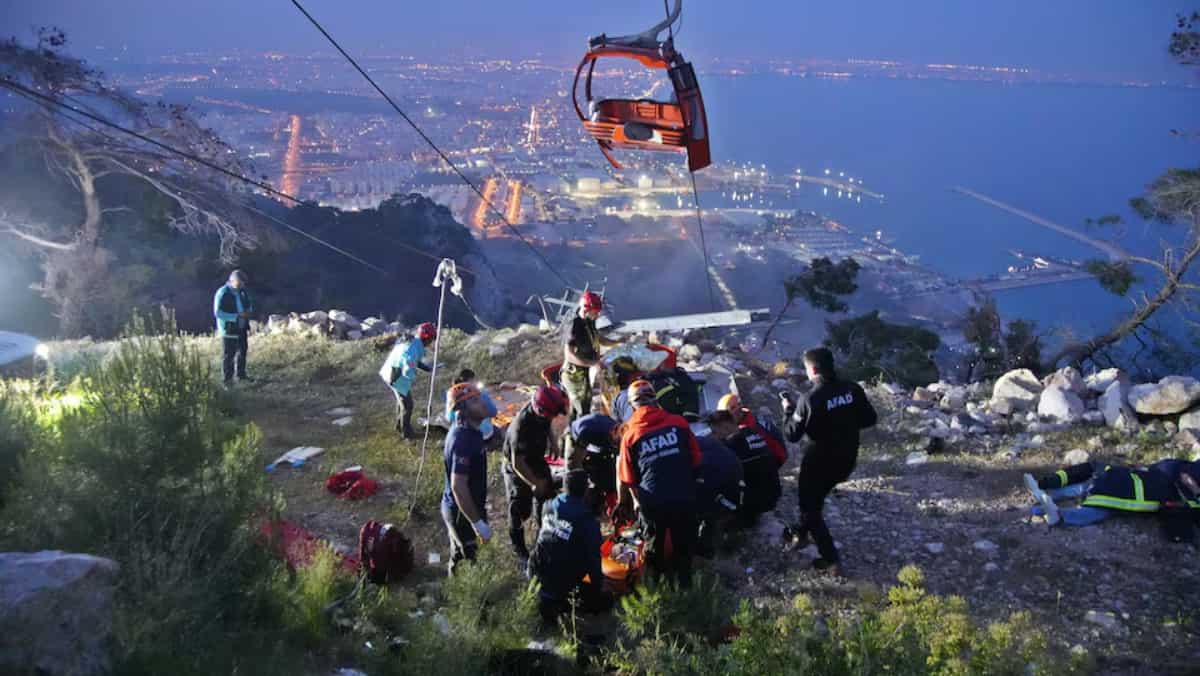 Turkey: One killed, 7 injured in cable car collision at Antalya; over 40 still stranded Turkey: One killed, 7 injured in cable car collision at Antalya; over 40 still stranded