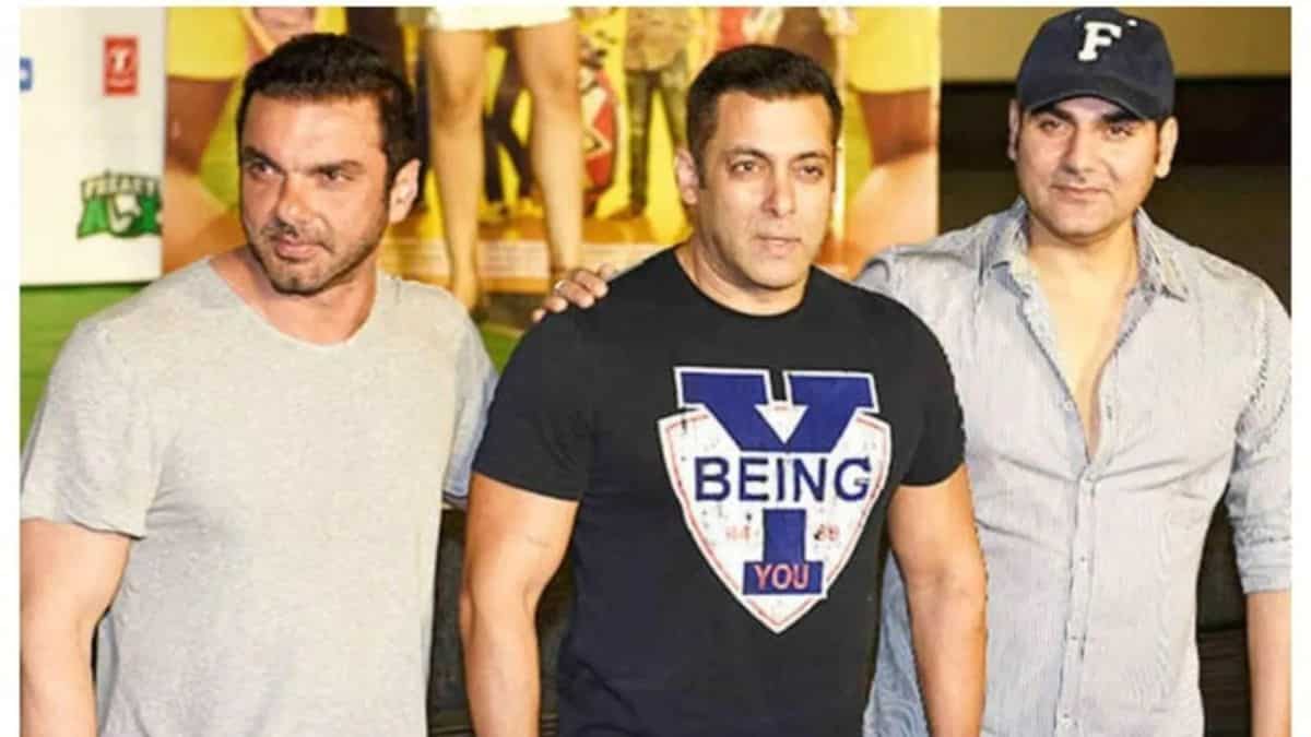 Salman Khan’s brother Arbaaz says firing incident ‘not a publicity stunt,’ issues statement Salman Khan’s brother Arbaaz says firing incident ‘not a publicity stunt,’ issues statement
