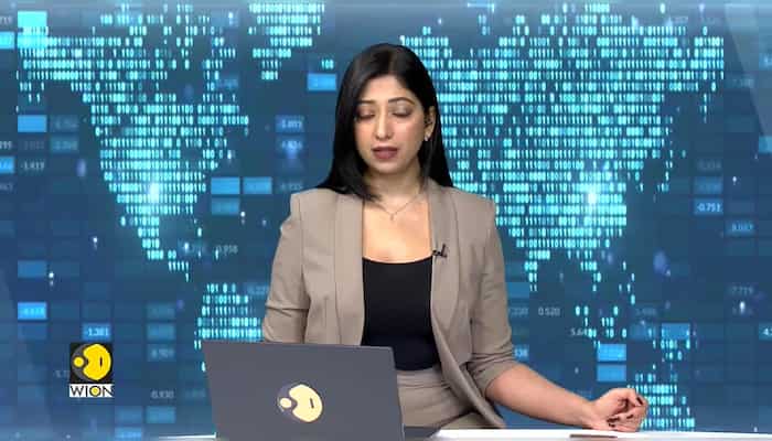 Fire breaks out at Copenhagen's old stock exchange