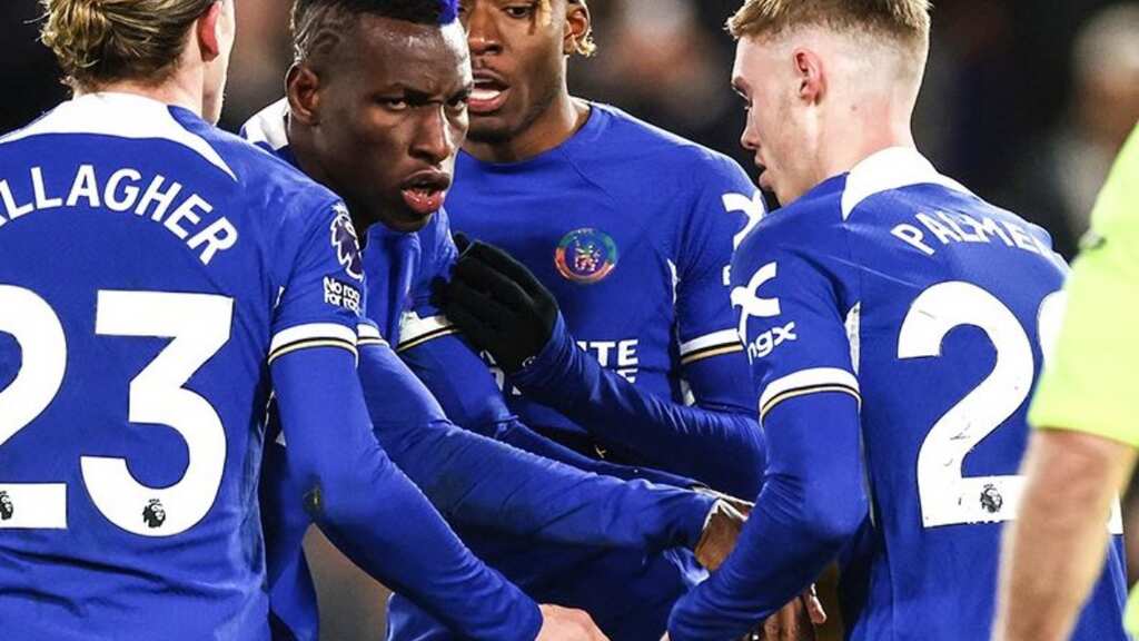 Premier League: Perfect Cole Palmer hits four as Chelsea thrash woeful Everton 6-0