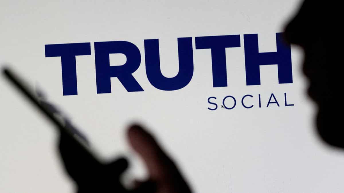 Trump Media shares tank after filing shows more stock may be sold Trump Media shares tank after filing shows more stock may be sold