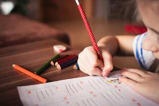 Chinese mom furious over son’s homework, ends up sustaining fracture after hitting him