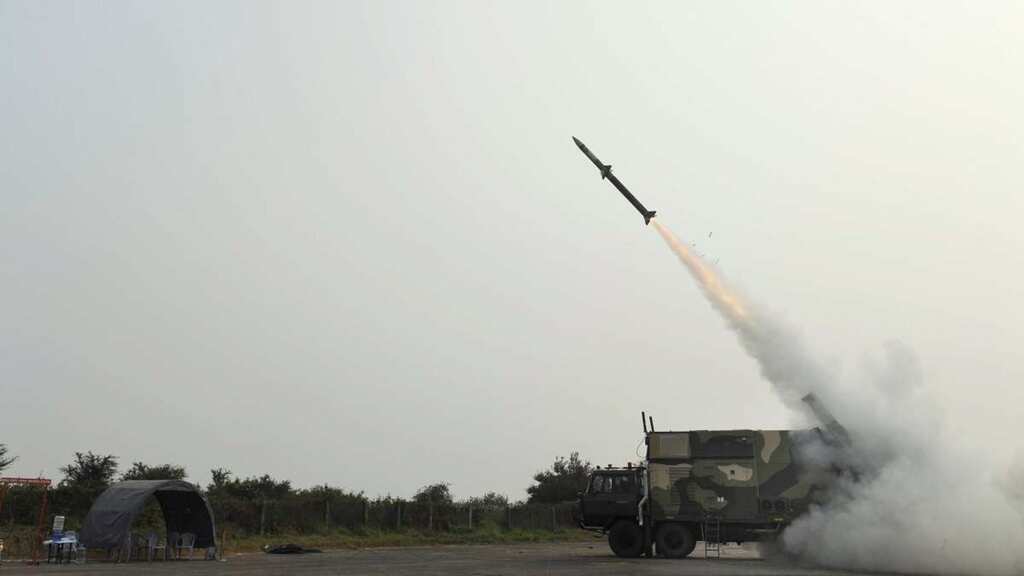 India successfully tests Crystal Maze-2 missile capable of striking targets up to 250 kilometres away