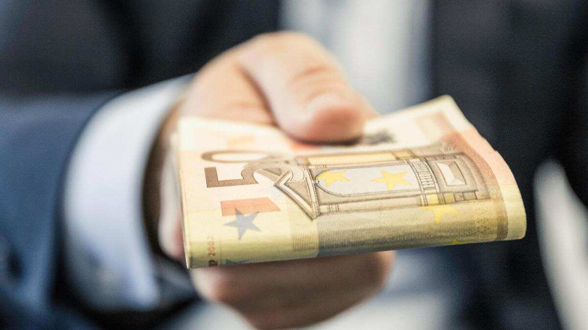 Four big G20 nations propose to impose 2% tax on 3,000 billionaires worldwide Four big G20 nations propose to impose 2% tax on 3,000 billionaires worldwide