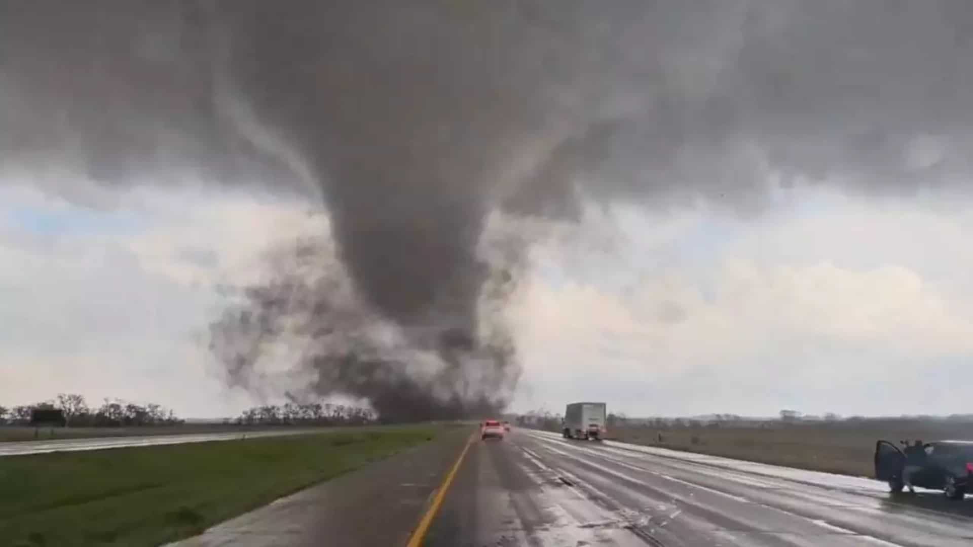 WATCH: Tornadoes flatten homes in Nebraska, leave trail of damage in Iowa WATCH: Tornadoes flatten homes in Nebraska, leave trail of damage in Iowa