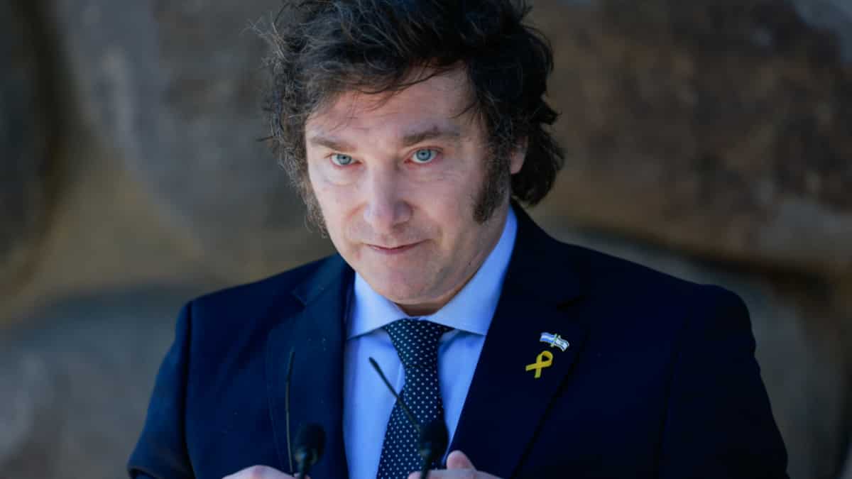 Does Argentine president Javier Milei speak with dead dogs? His office lashes out at speculation Does Argentine president Javier Milei speak with dead dogs? His office lashes out at speculation