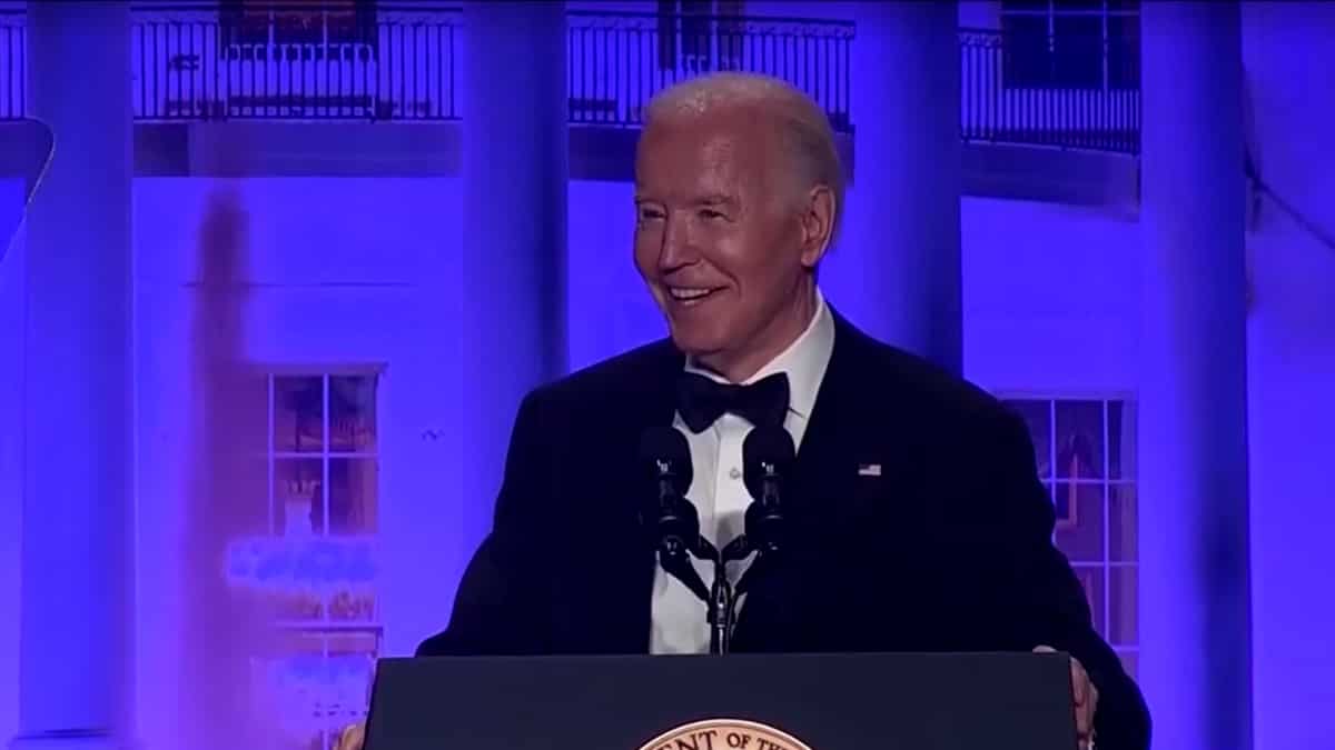 ‘Grown man running against a 6-year-old’: Biden roasts Trump at White House correspondents’ dinner ‘Grown man running against a 6-year-old’: Biden roasts Trump at White House correspondents’ dinner
