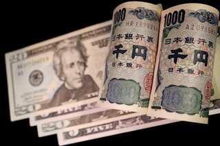 Yen plummets to 34-year low below 160 against dollar: Report