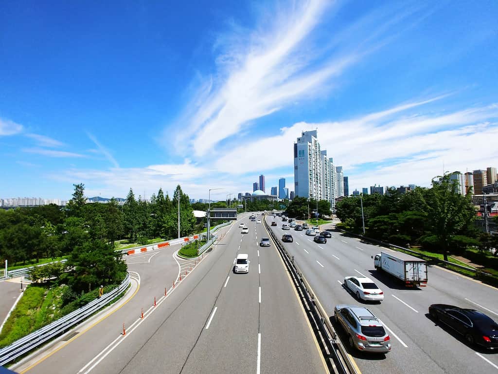 US mandates new cars to come with emergency braking systems by 2029