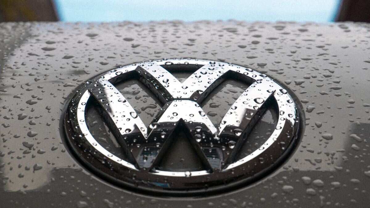 Volkswagen maintains 2024 targets despite profit decline in first