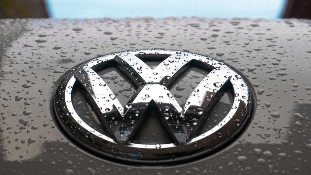 Volkswagen maintains 2024 targets despite profit decline in first quarter