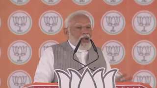 Lok Sabha Elections 2024: PM Modi throws 'mujra' jibe at Opposition over reservation row