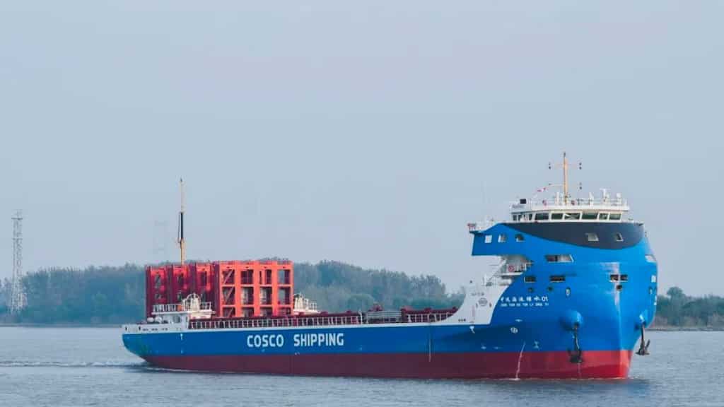 China launches 'world's largest' electric container ship with 50,000 kWh battery capacity