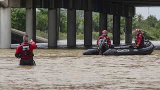 Floods in Texas: One child dies after being swept in floodwaters in US state