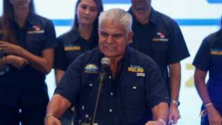 Panama elects new president on pro-investor, migrant trail shutdown plank