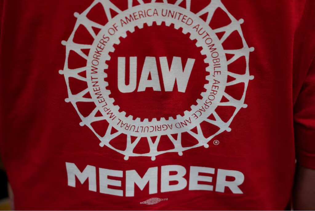 UAW members ratify new labour contract with Daimler Truck