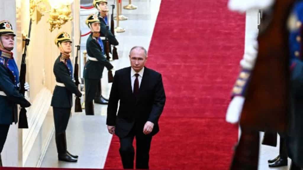 Vladimir Putin begins fifth term as Russian president after grand inauguration ceremony