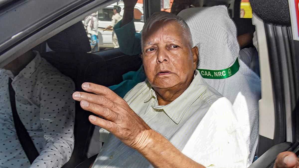 Lalu Yadav calls for Muslim reservation, stirs political row; PM Modi slams remark Lalu Yadav calls for Muslim reservation, stirs political row; PM Modi slams remark