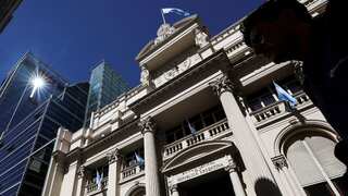 Argentina launches biggest banknote of 10,000 peso worth only $10