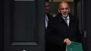 UK: Nadhim Zahawi announces decision to stand down at general election