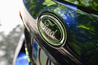 Ford planning to offer combustion-engine, hybrid vehicles in Europe beyond 2030