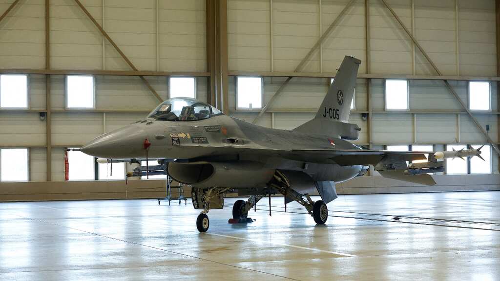 US gives new $400mn military aid to Ukraine; Kyiv to get its first F-16 jets soon
