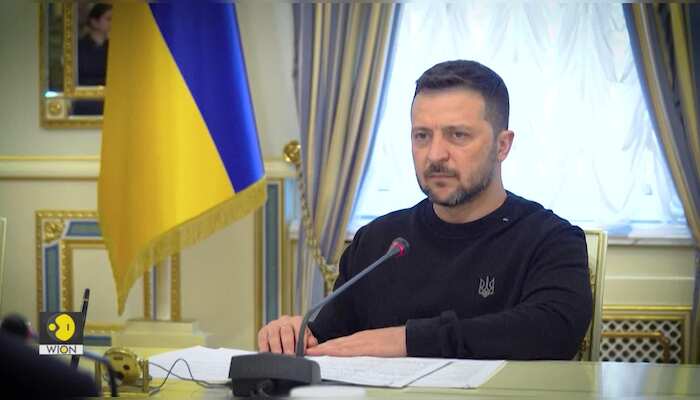 Blinken in Ukraine tells Zelensky that US military aid 'now on its way'