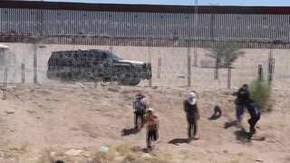 Watch | Texas troopers arrest human smuggler after Hollywood-like car chase in US