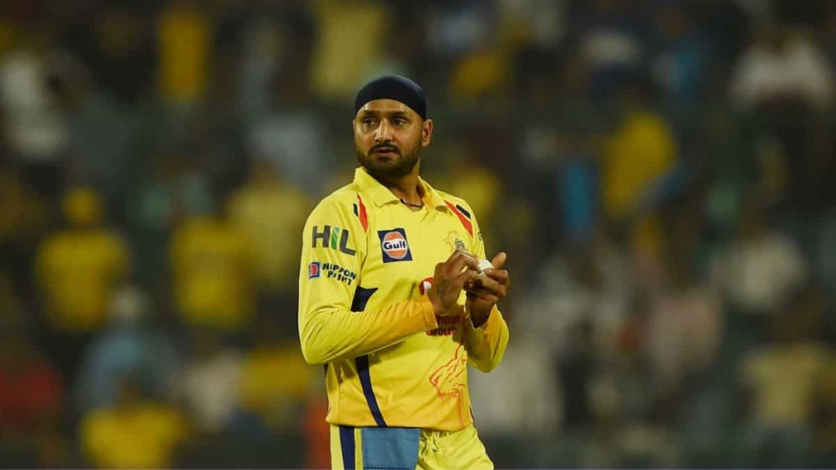 Harbhajan Singh keen on becoming India’s head coach; picks Samson over Pant for T20 World Cup Harbhajan Singh keen on becoming India’s head coach; picks Samson over Pant for T20 World Cup