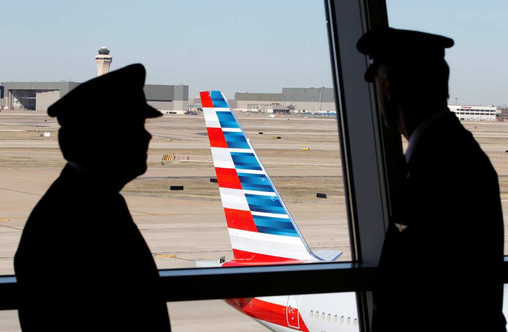 Fed appeals court revives American Airlines pilots' military pay suit