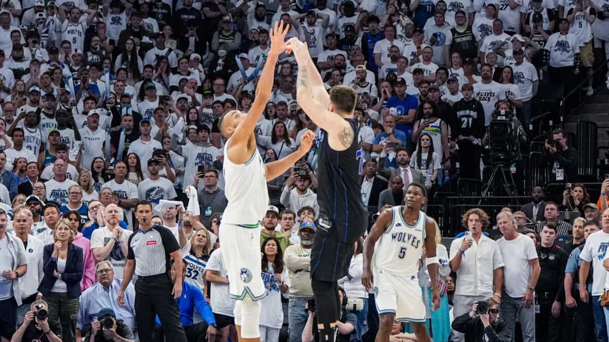 Mavs beat Timberwolves in Game 2 after Luka Doncic drops 3P with four seconds left and trash talks Rudy Gobert Mavs beat Timberwolves in Game 2 after Luka Doncic drops 3P with four seconds left and trash talks Rudy Gobert