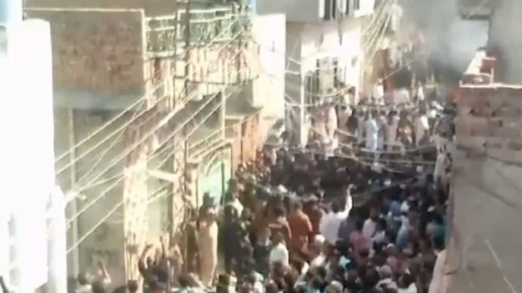 Angry mob in Pakistan burns down Christian man’s house over alleged blasphemy