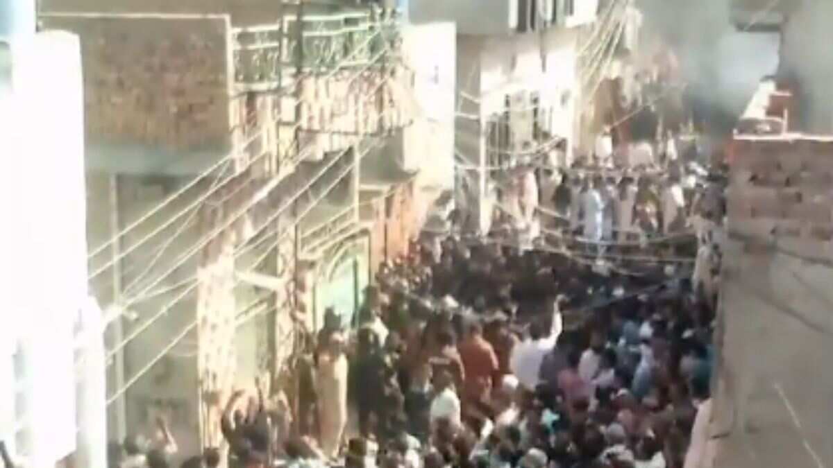 Angry mob in Pakistan burns down Christian man’s house over alleged ...