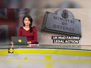 UK: Former pilots and aircrew sue Ministry of Defence, says reports