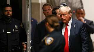 Trump hush money trial day 21: Robert DeNiro heckled by Trump supporters on closing arguments day