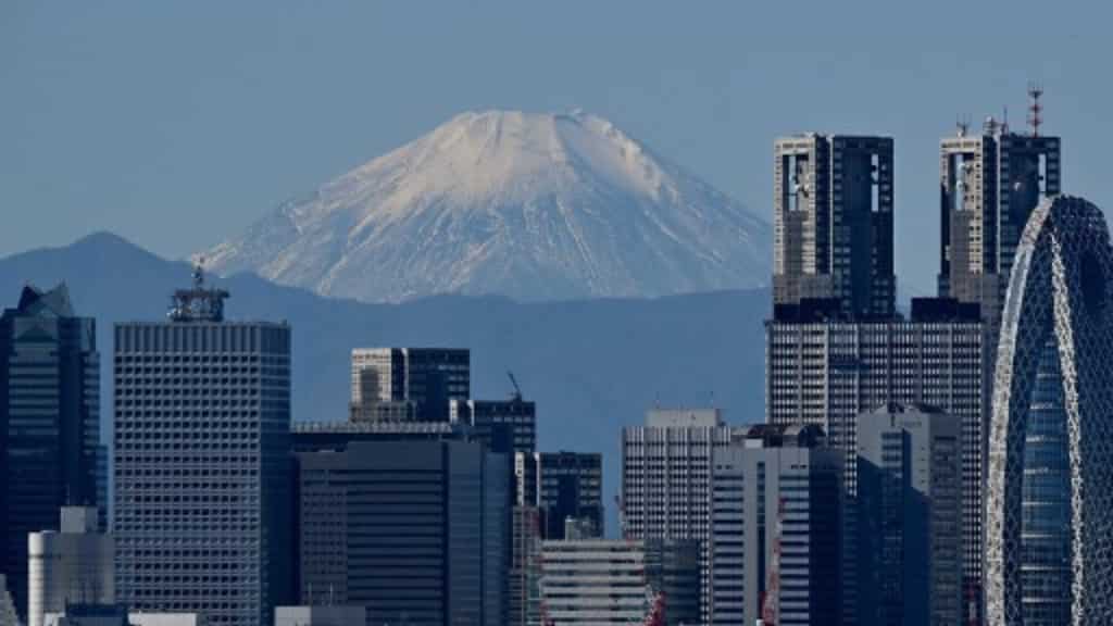 Holes found in black screen installed to block tourist snapshots of Mount Fuji