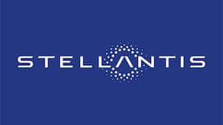 Stellantis misses forecasts with H1 drop in revenue and operating income