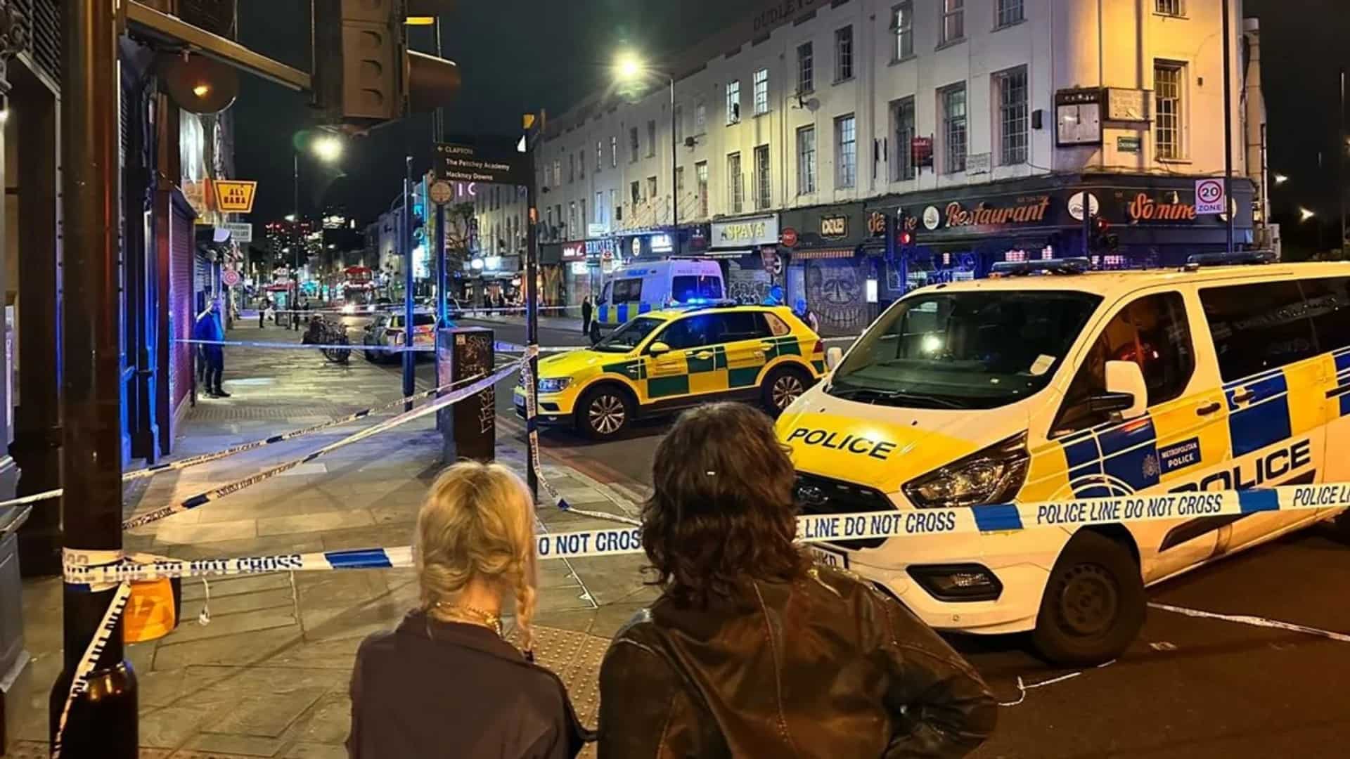 Hackney shooting: Nine-year-old girl in critical condition after being shot while eating with family
