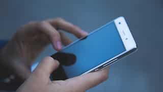 Angry wife ties husband to bed, gives him electric shocks after he takes away her phone