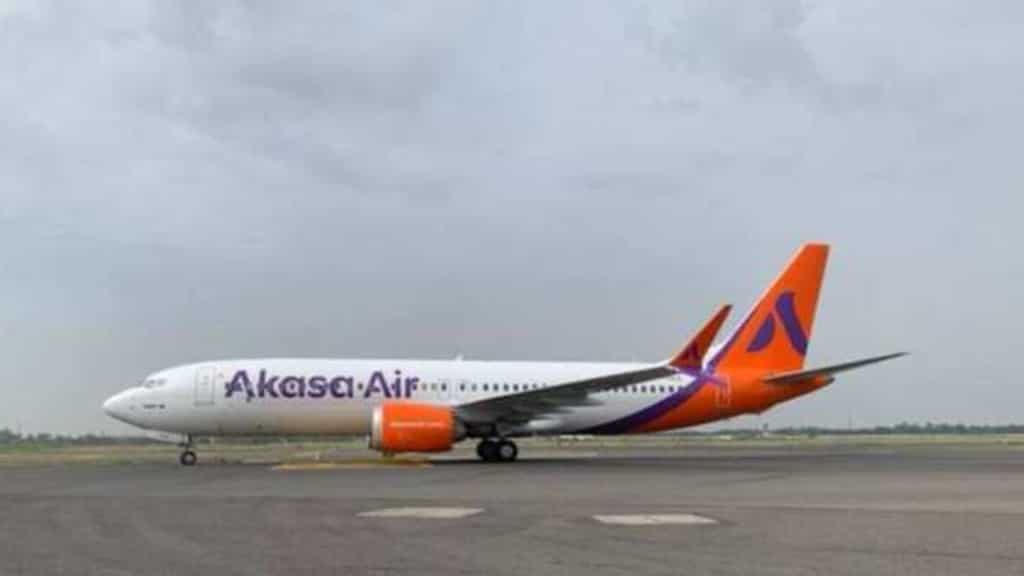 Mumbai-bound Akasa Air flight diverted to Ahmedabad after receiving 'security alert'