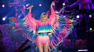 Don't camp out, Amsterdam tells Swifties